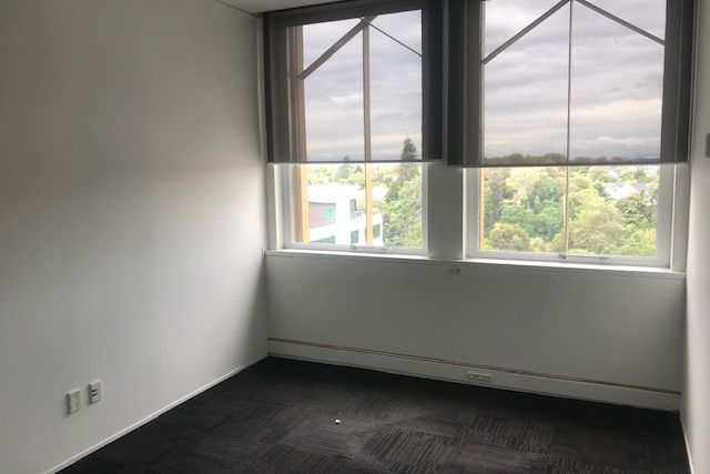 Inner City “A” Grade Office - Vista 5
