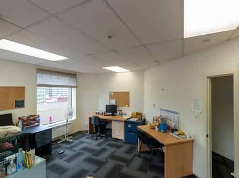 Large London St Office For Lease