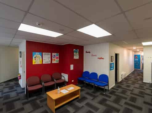 Large London St Office For Lease