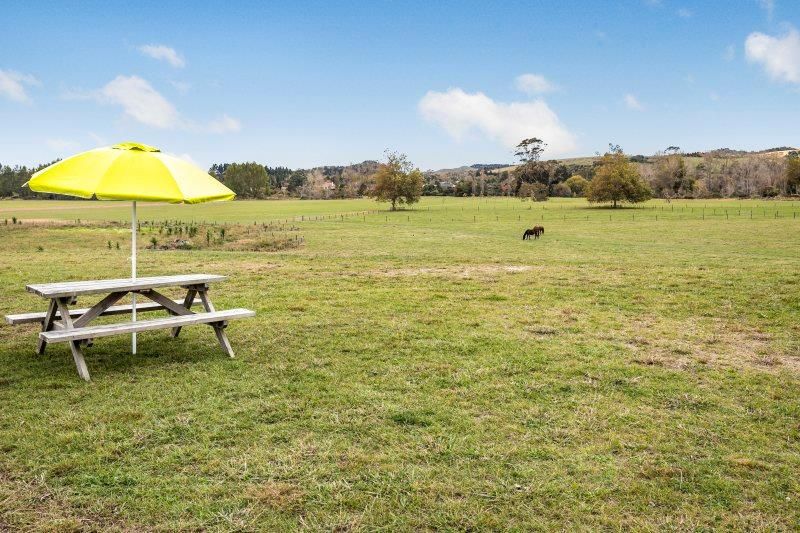 Property value 148 Monument Road, Clevedon realestate.co.nz