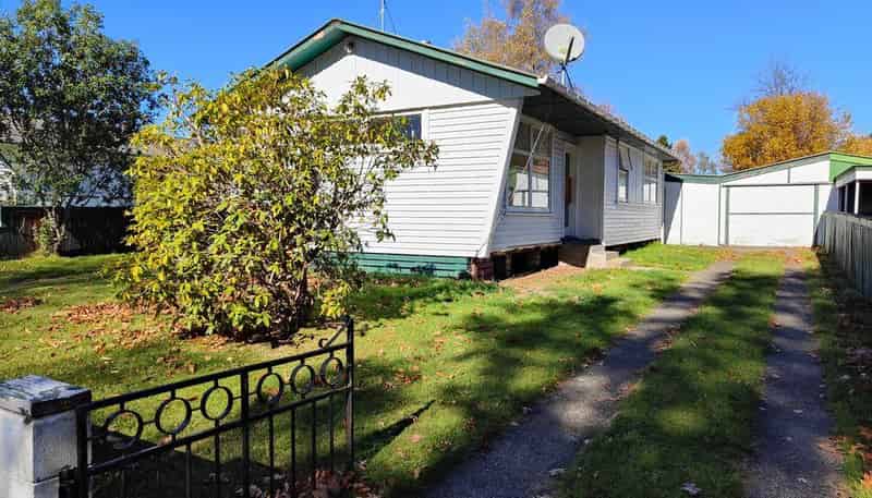 25 Poihaere Street, Turangi