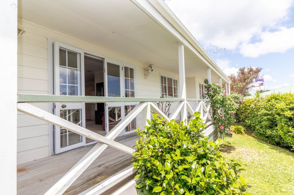 Property value 76 Norwood Road, Paeroa realestate.co.nz