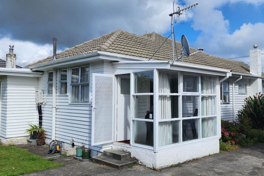 Property value 34 Bowen Street, Levin realestate.co.nz