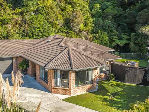 30 Aragon Grove, Kingsley Heights