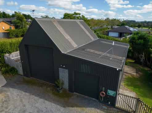 CORNER PROPERTY OPERATING AS A CHILDCARE CENTRE
