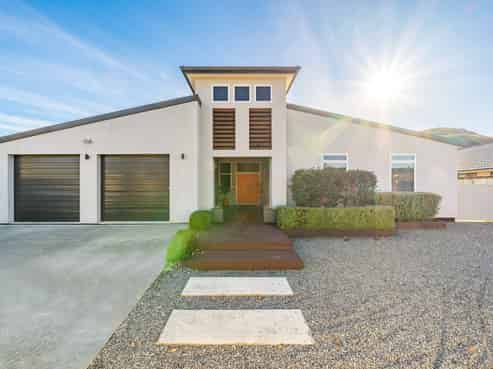 46 Mary Huse Grove, Manor Park