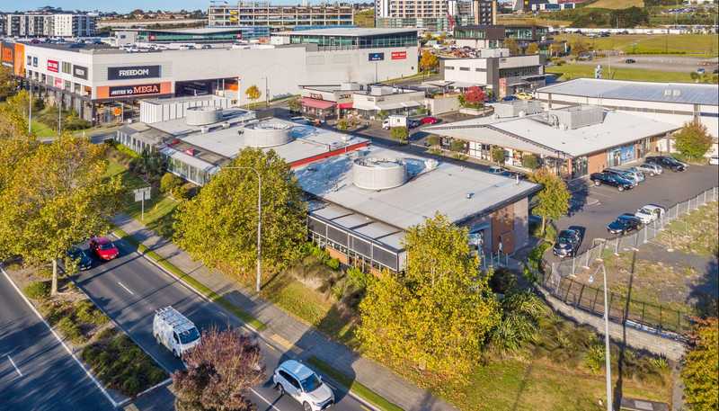 1/270 Oteha Valley Road, Albany