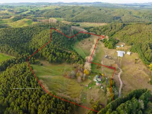 324 Puketapu Road, Lake Taupo (West)