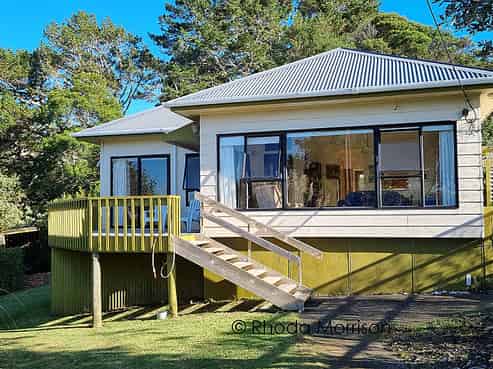 5 Sandy Beach Road, Tinopai