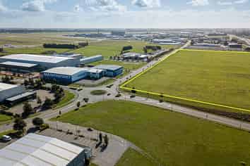 Own at the Gateway to the South Island