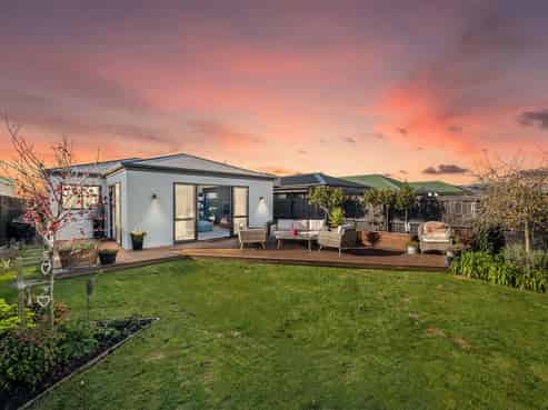 14 Sharman Place, Wigram