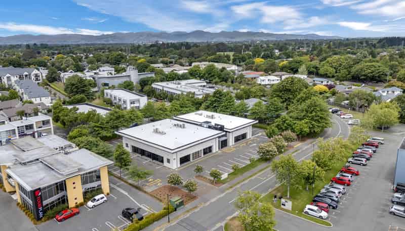 29-31 Sir William Pickering Drive, Burnside