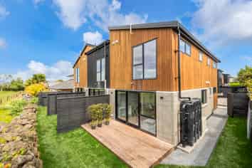 42 Wellesley Road, Mangere Bridge
