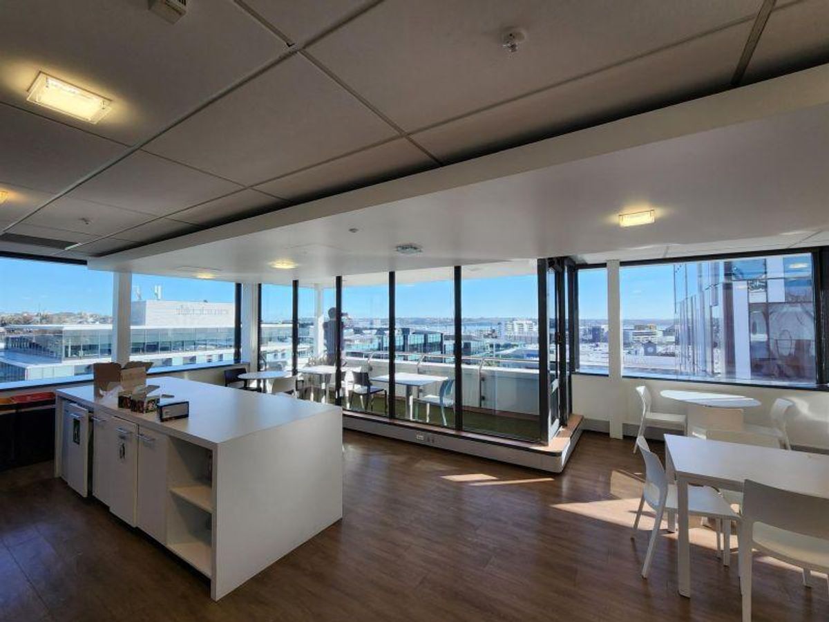 Savills - Elevated on Victoria - Ansicht 3