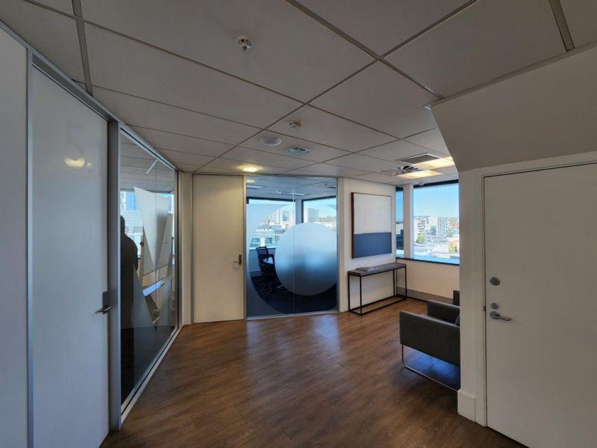 Savills - Elevated on Victoria - Ansicht 6