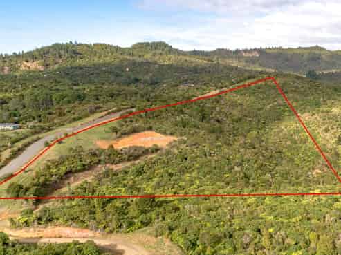 78B Silverstream Falls Row, Whenuakite