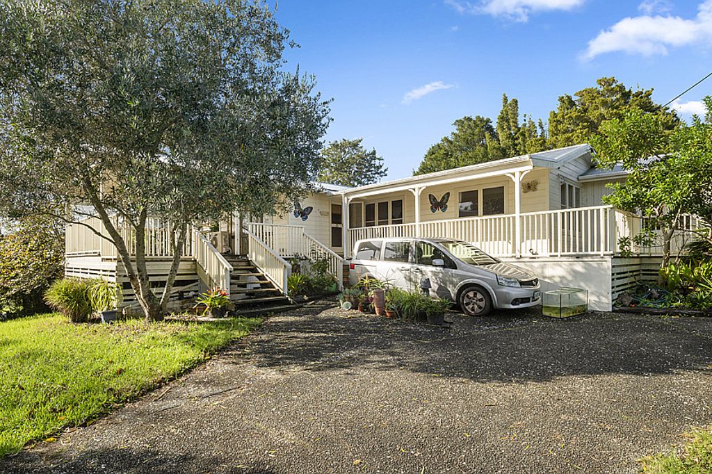 Property value 16 Armitage Road, Wellsford realestate.co.nz
