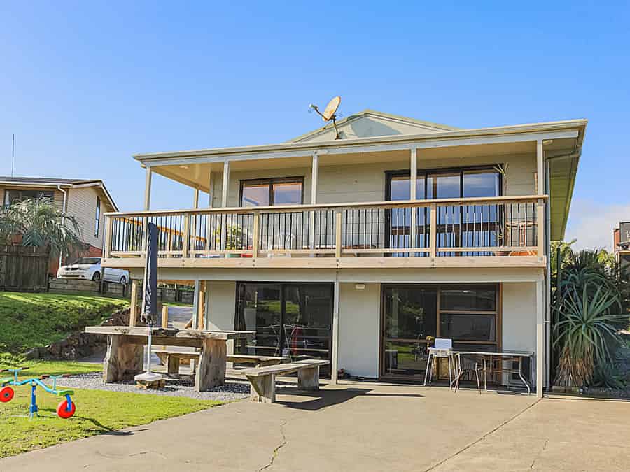 Ahipara Homes and Real Estate for Sale realestate.co.nz