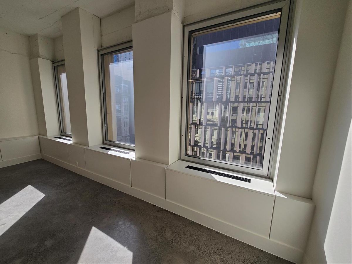Savills - Refurbished character office - Vista 5