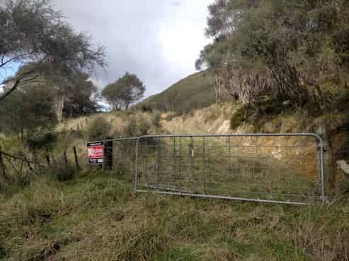 60 Tongaporutu-Ohura Road, Tongaporutu