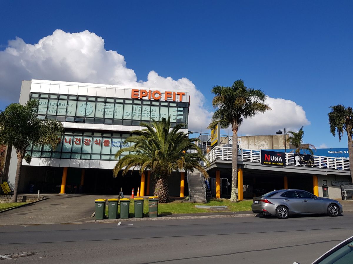 Perfect opportunity, restaurant or retail shop