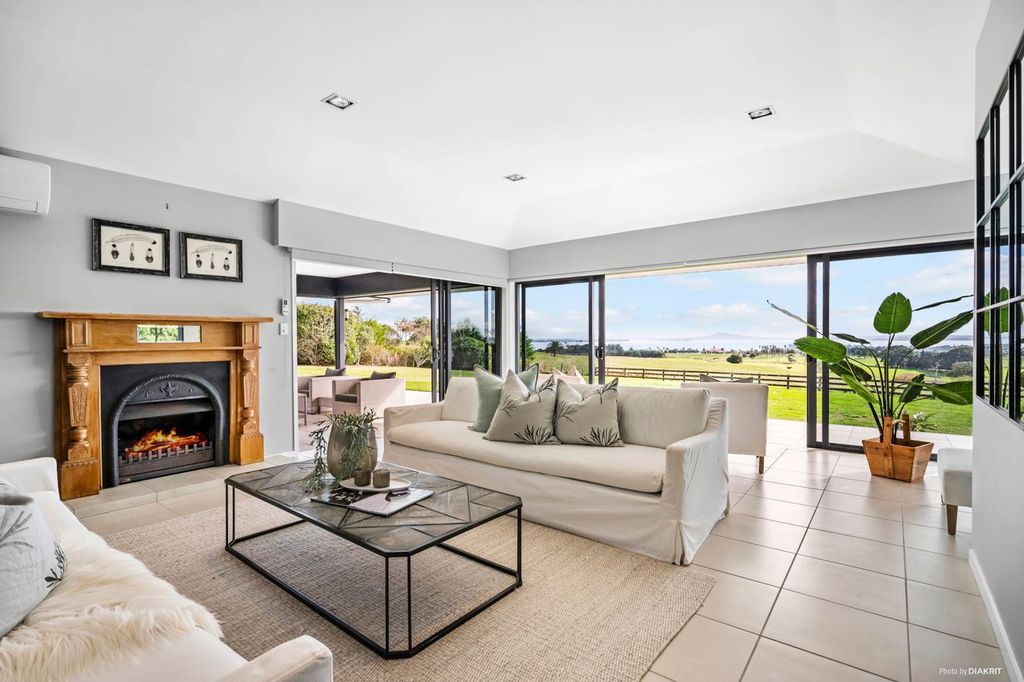Property value 682 Whitfordmaraetai Road, Beachlands realestate.co.nz