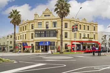 DEVONPORT - RESTAURANT WITH COURTYARD AND SHOP