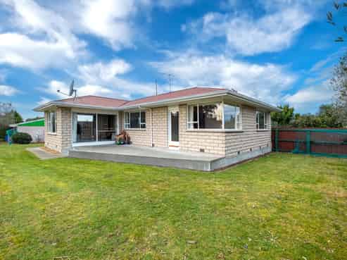 152 Beaconsfield Road, Fairview
