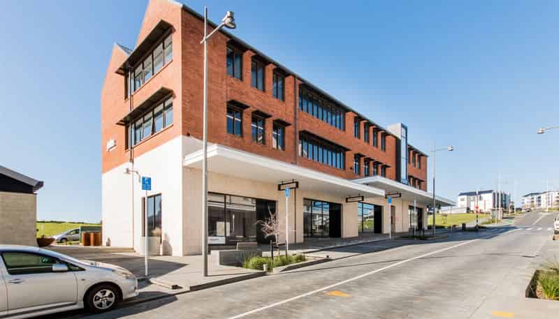 C1/83 Te Oneroa Way, Long Bay
