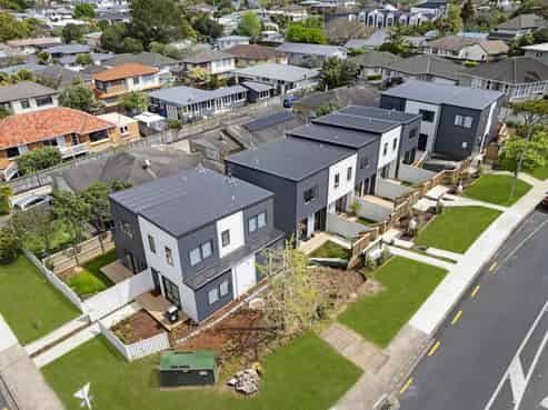 Lts1-11,75 Vincent Street, Howick