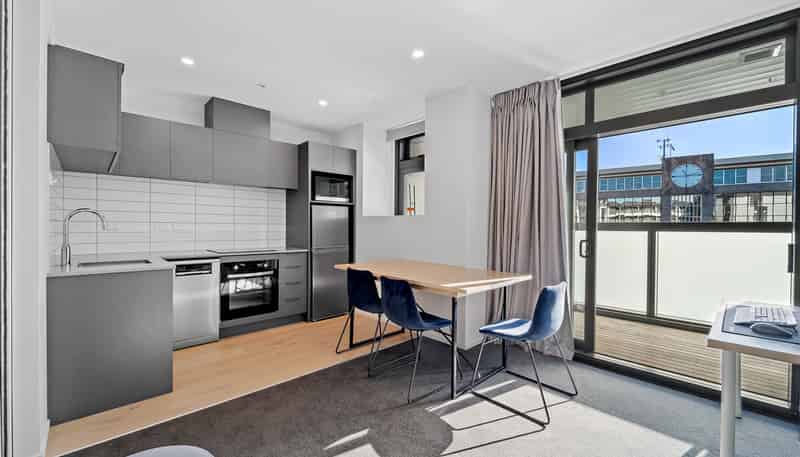B303/43 Gillies Avenue, Epsom