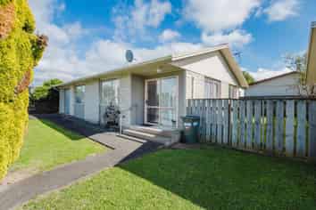 14 McCallum Street, Dannevirke