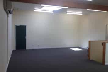 100m² Office Space, Ngauranga