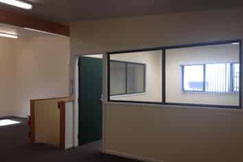 100m² Office Space, Ngauranga