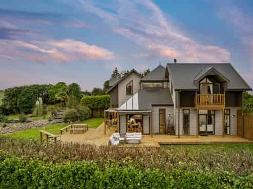 1337 Kaiaua Road, Mangatangi