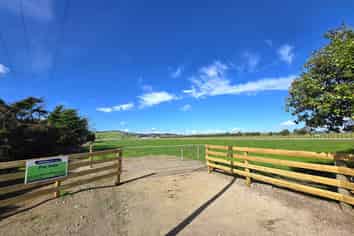 142A and B Awakino Point North Road, Dargaville