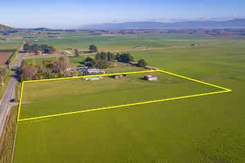  Lake Ferry Road, Dyerville, Martinborough