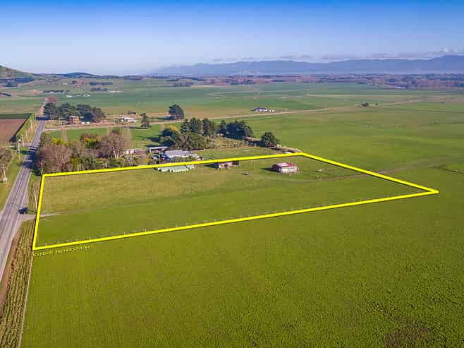 Lake Ferry Road, Dyerville, Martinborough