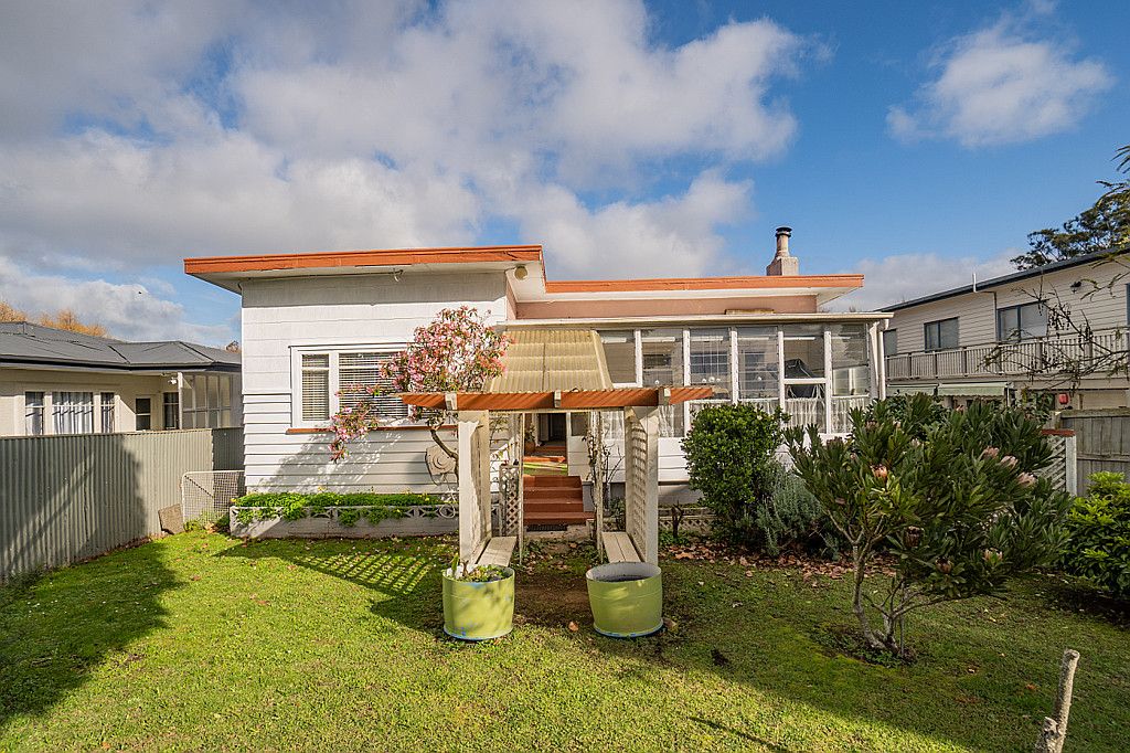 Property value 5 Gifford Avenue, Mount Roskill realestate.co.nz
