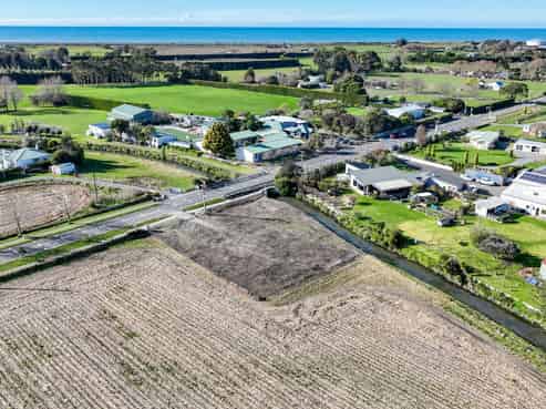 48 School Road, Clive