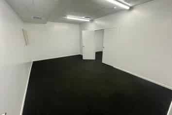 OFFICE SPACE - Silverdale