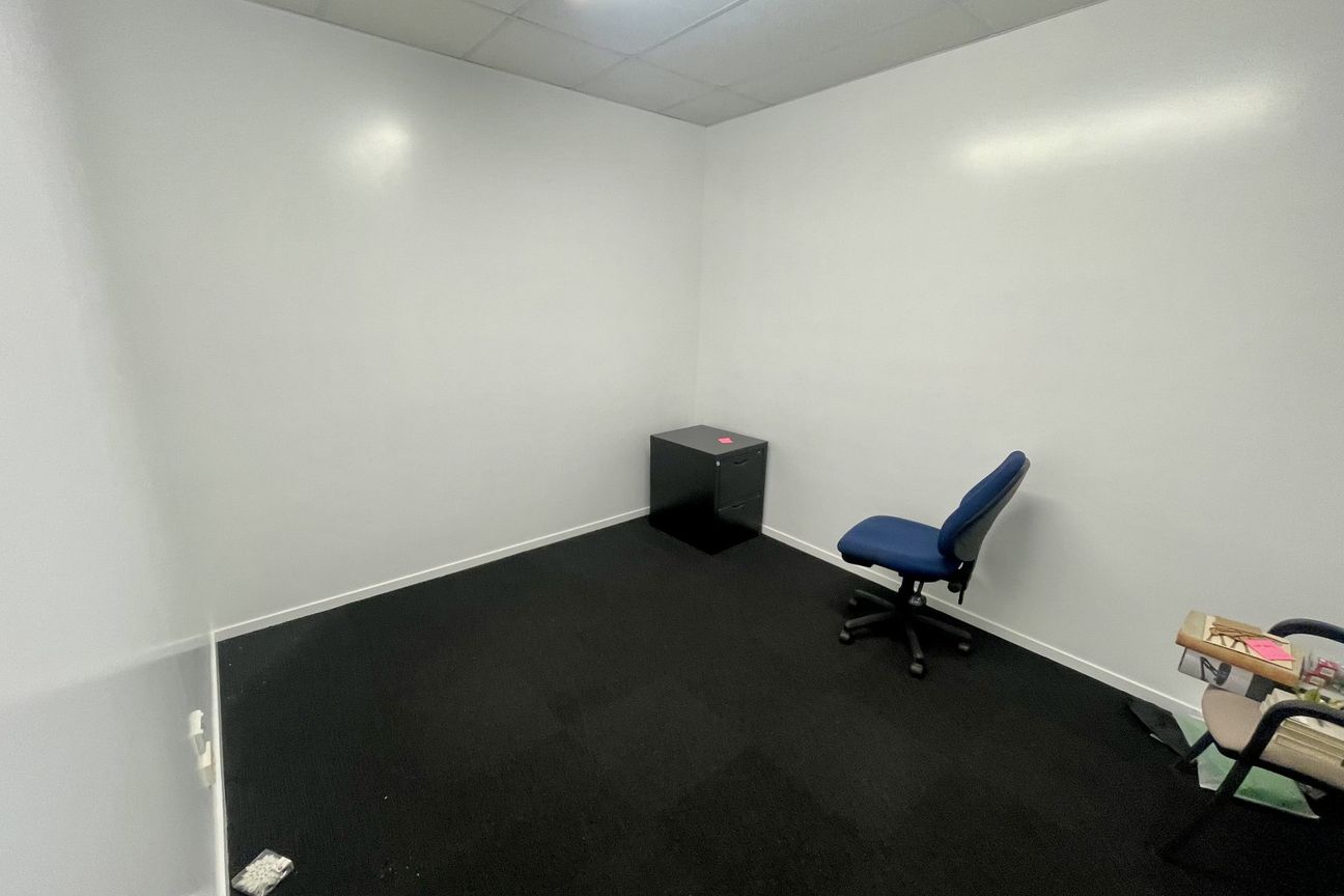 OFFICE SPACE - Silverdale - Meer