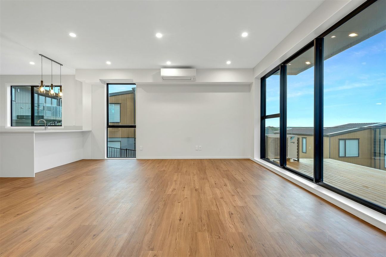 6 bedroom Must be sold now! - Widok 2