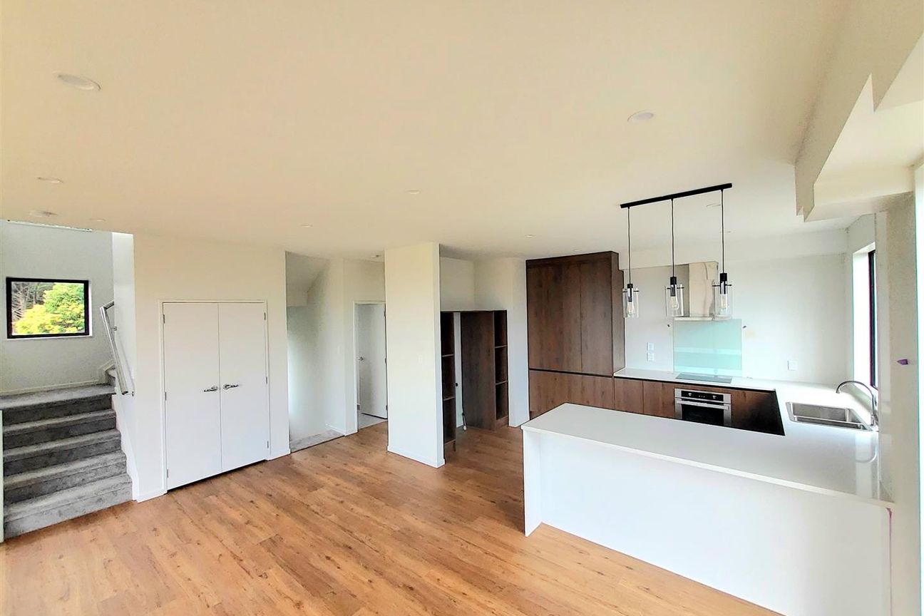 6 bedroom Must be sold now! - Widok 4