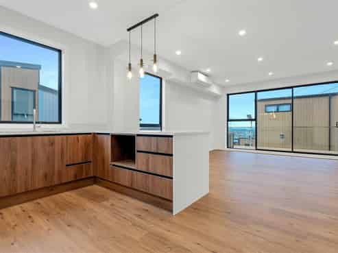  8 Timo Way, Flat Bush