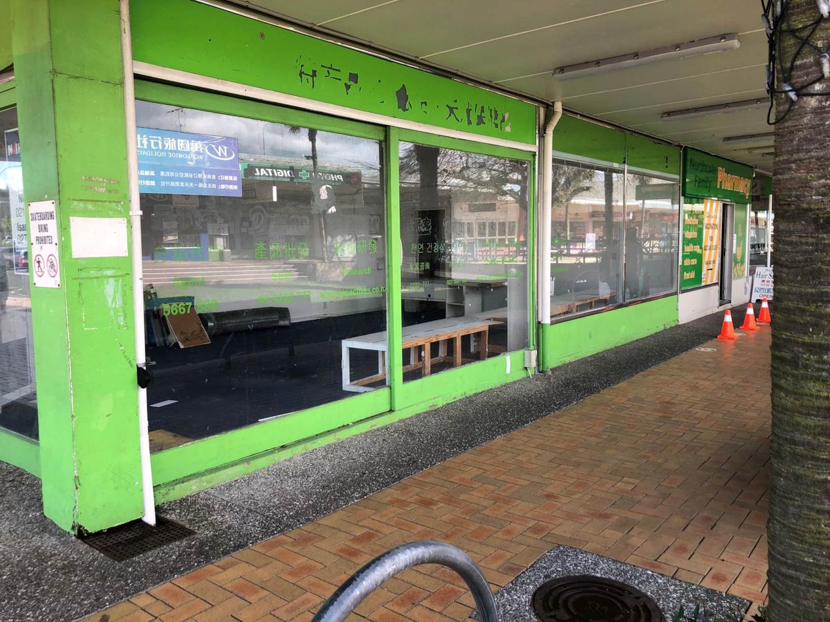 55M² CORNER RETAIL UNIT