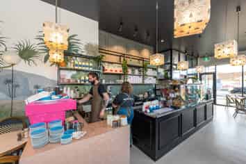 CAFE GOLDMINE IN THREE KINGS