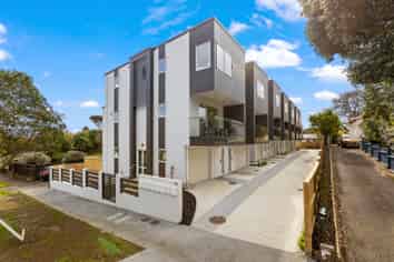 6/13 Beatrix Street, Avondale