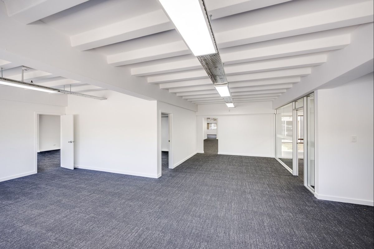 Ground floor office on Vautier Street – pohled 6
