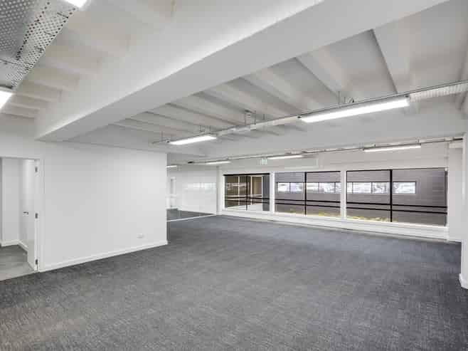 Ground floor office on Vautier Street